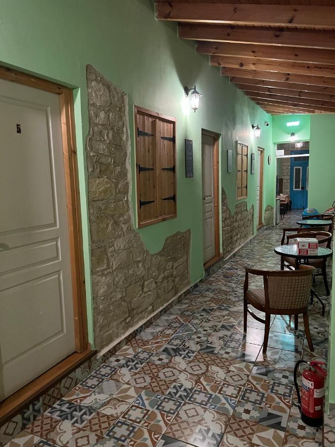 Zouglas App Guesthouse Limassol Exterior foto